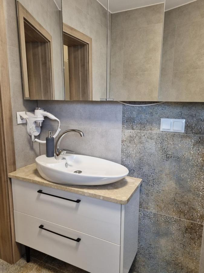 Apartamenty Jelen Pod Grapom Banska Nizna Eksteriør bilde