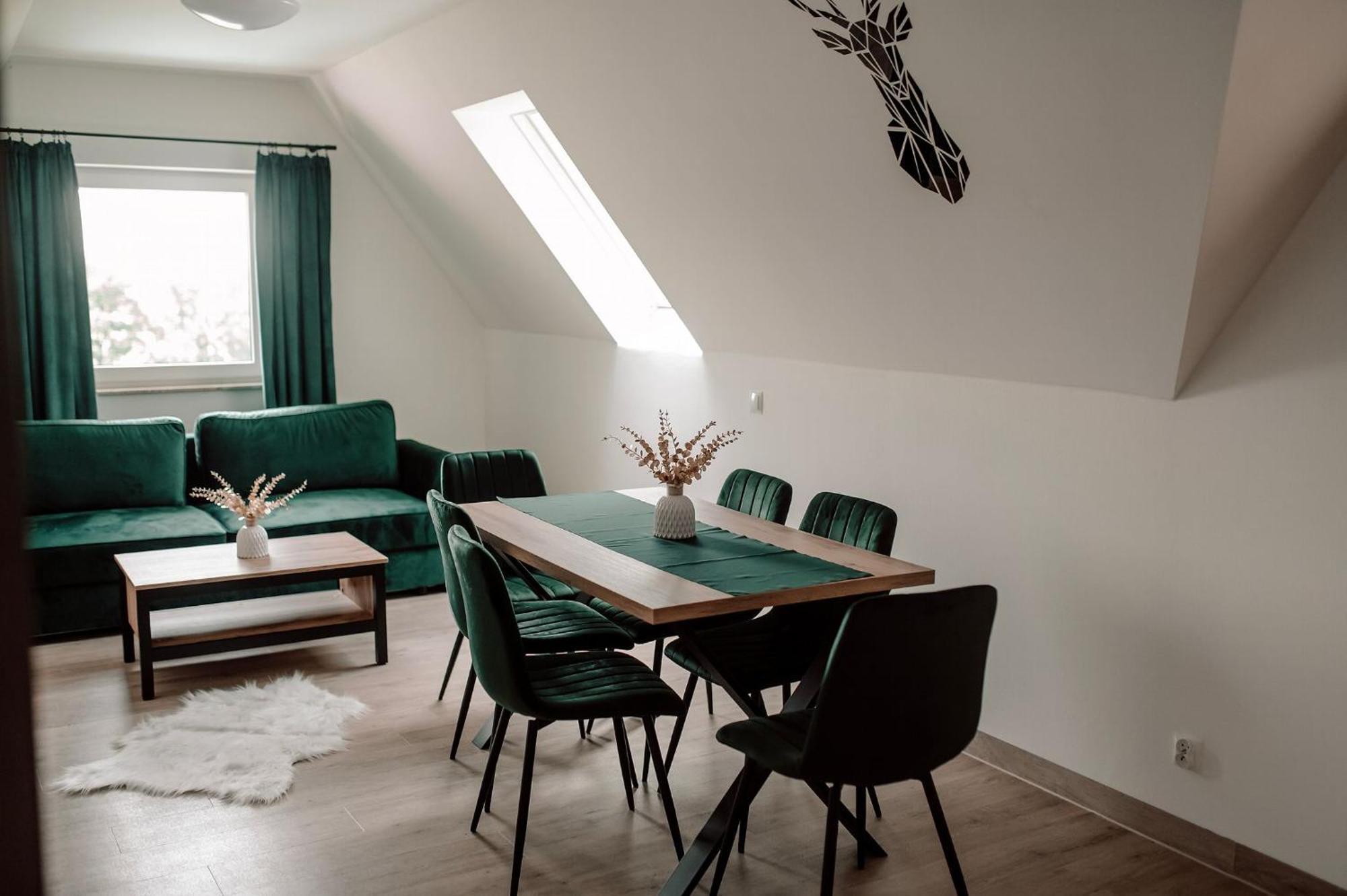 Apartamenty Jelen Pod Grapom Banska Nizna Eksteriør bilde