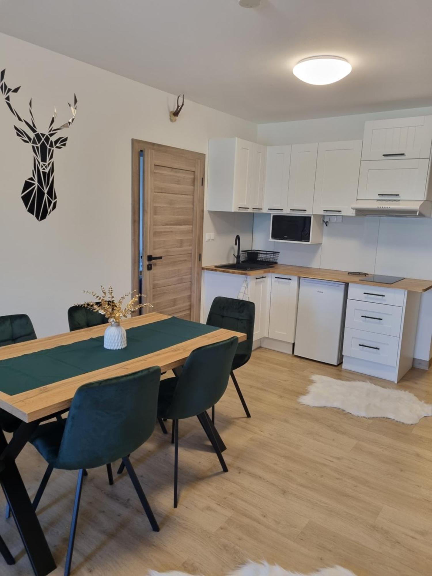 Apartamenty Jelen Pod Grapom Banska Nizna Eksteriør bilde