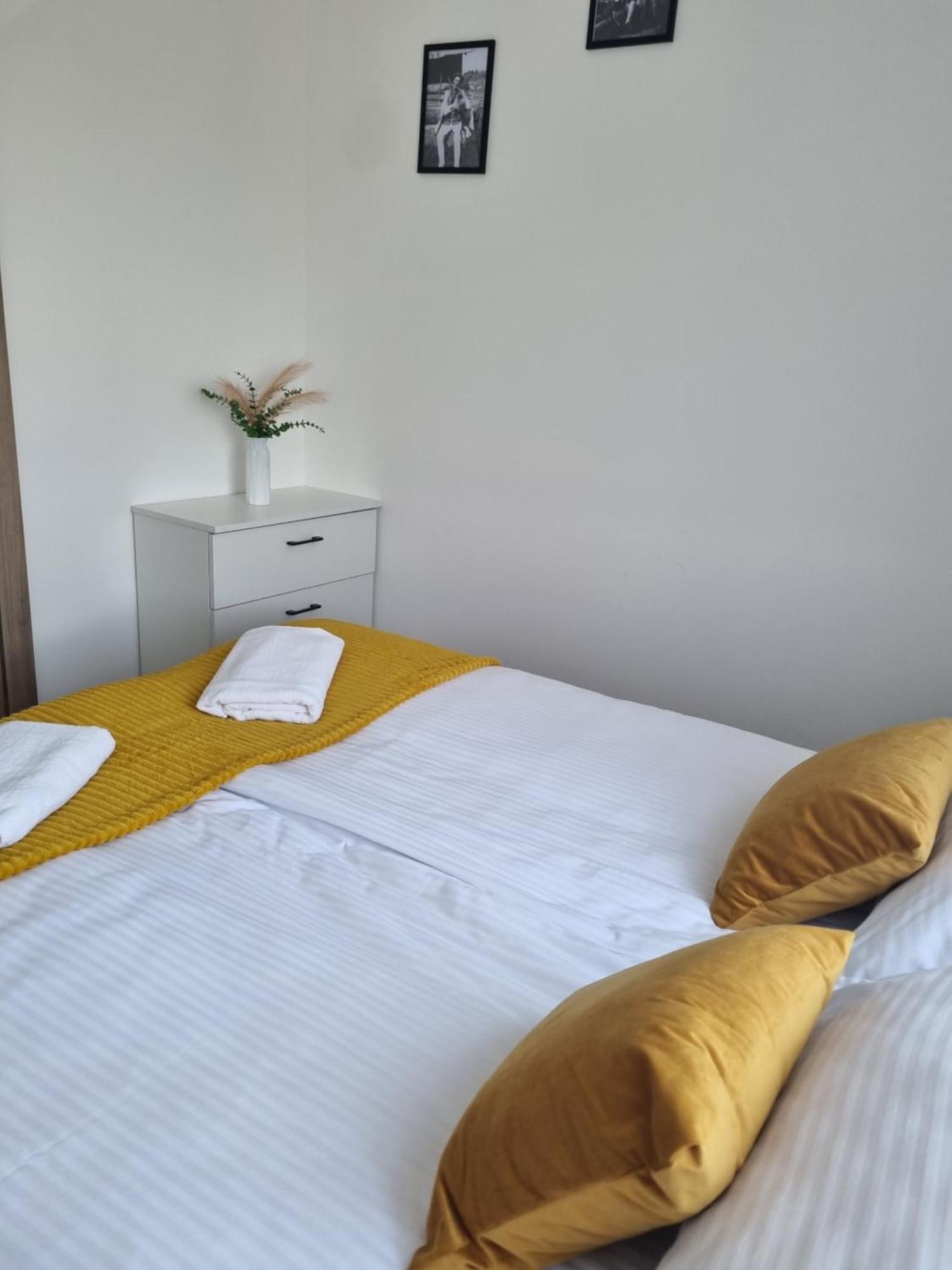 Apartamenty Jelen Pod Grapom Banska Nizna Eksteriør bilde