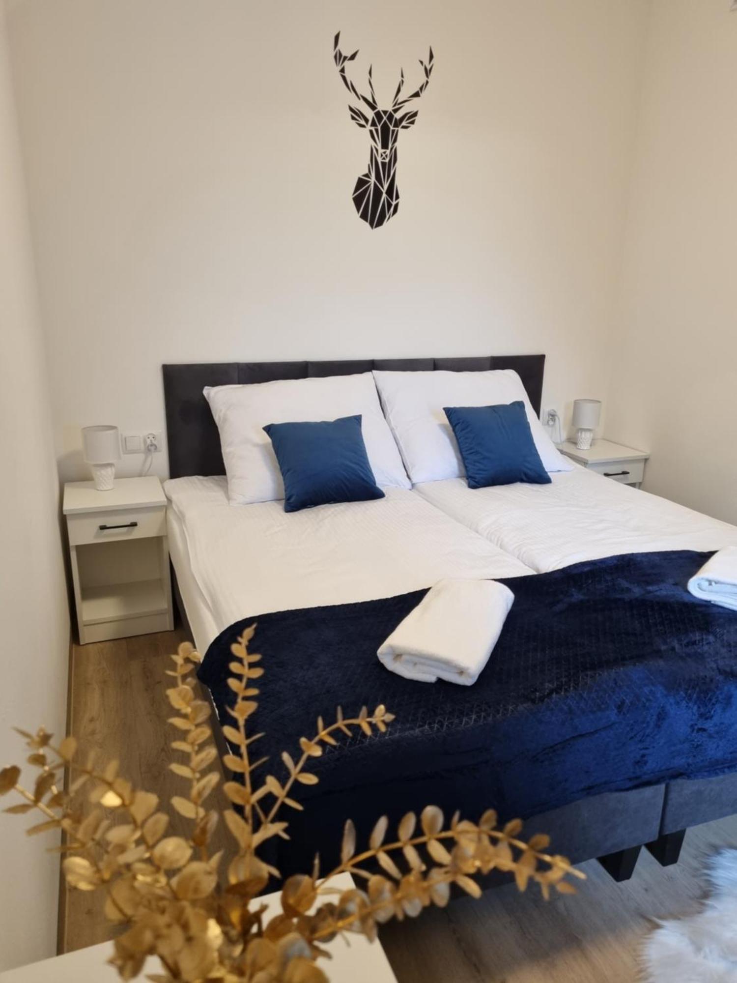Apartamenty Jelen Pod Grapom Banska Nizna Eksteriør bilde